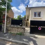 Maison Luxueuse Proche De Paris Centre *